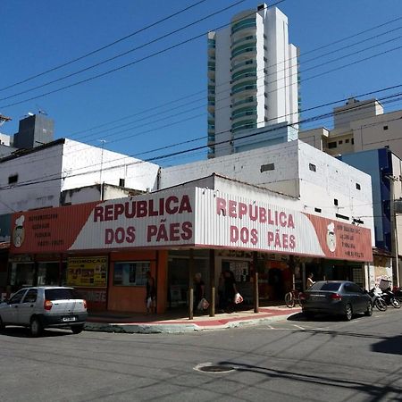 Muito Confortavel - Edificio Praia Das Ostras Гуарапари Экстерьер фото
